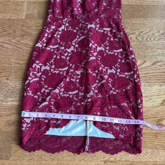 Lucy in the Sky red lace small mini dress with adjustable straps shorter front - Picture 3 of 7